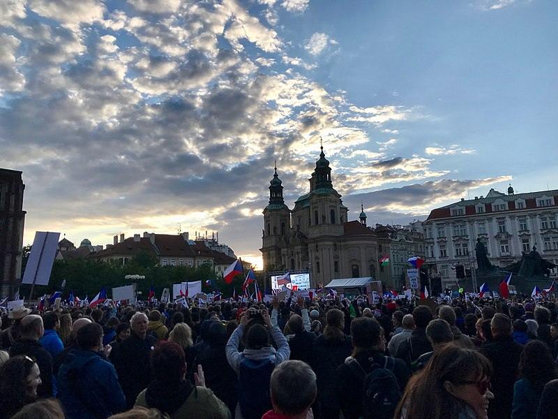 Demonstration in Prague, transition